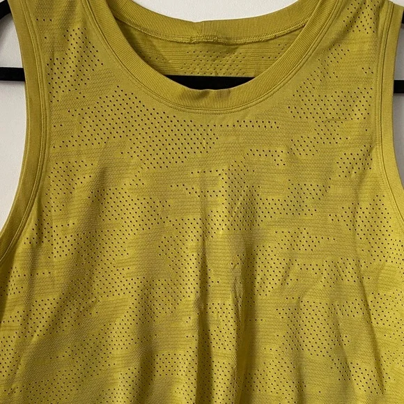 Lululemon Train to Be Tank *Camo - Picture 6 of 10